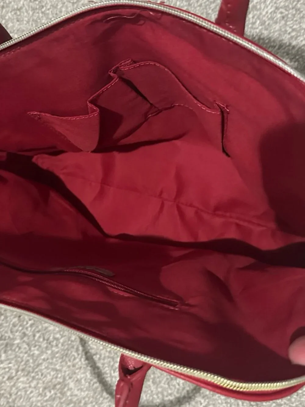 Kenneth Cole Reaction tote
